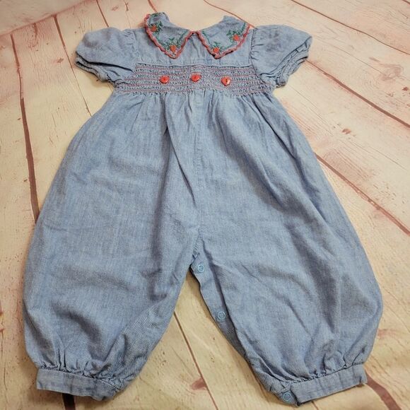 Thomas Heart romper 18 months - Picture 1 of 5